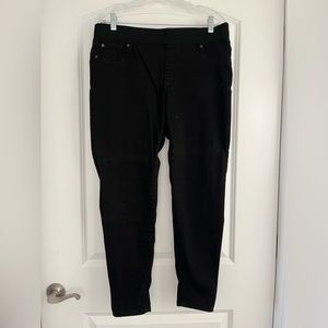 Amazon Essentials Black Jean Jegging Stretch Women’s Size 14 Short Petite 👖